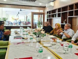 Kolaborasi Kemenag dan PHRI Sumbar Perkuat Wisata Ramah Muslim Lewat Kalibrasi Kiblat