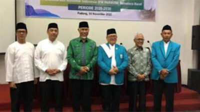 Gubernur Sumbar, Mahyeldi Ansharullah bersama Pengurus Parmusi.