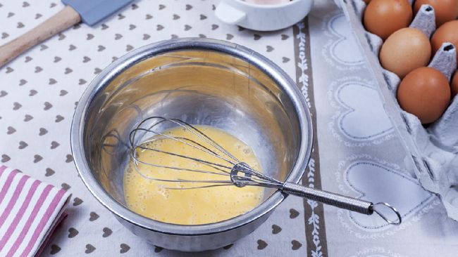 Ada beberapa cara untuk membuat omelet yang sempurna seperti di hotel.