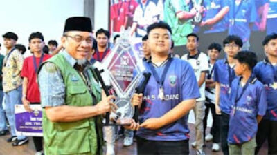 Wawako Maigus Tutup Turnamen Esport Series 2 Piala Walikota Padang.
