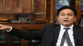 Menteri Koordinator Bidang Hukum, HAM, Imigrasi, dan Pemasyarakatan, Yusril Ihza Mahendra.