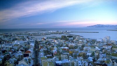 Pemandangan Kota Reykjavík di Islandia, negara teraman untuk dikunjungi.