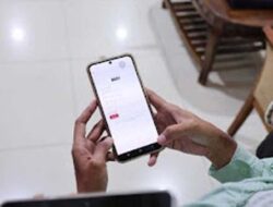 Warga Semarang Rasakan Manfaat Sistem Antrian Online