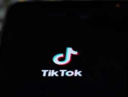 Media Sosial Geser Portal Berita, TikTok Pimpin di Kalangan Usia 18–29 Tahun