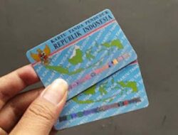 Tim Jemput Bola Disdukcapil Agam Bantu Identifikasi Korban Banjir