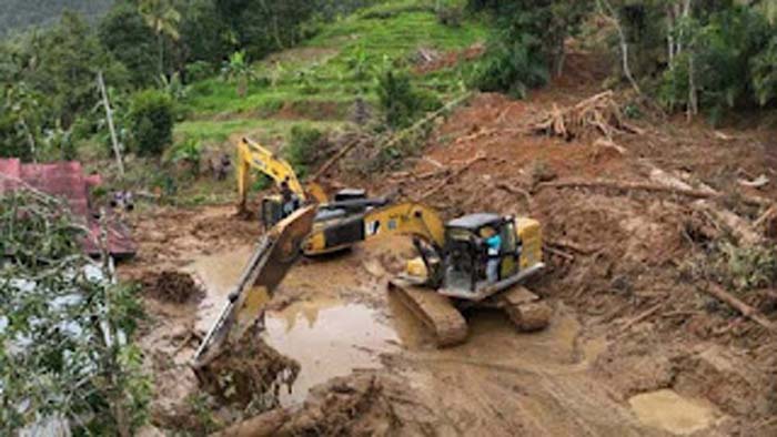 Akses di Silungkang yang sempat terputus akibat bencana banjir bandang Palembayan Kab. Agam