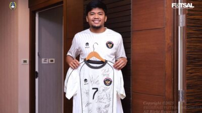 FFI Lelang Jersey Juara SEA Games Demi Kepedulian untuk Sumatera