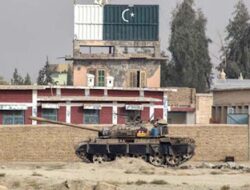 Baku Tembak di Perbatasan Afghanistan–Pakistan Tewaskan Warga dan Prajurit