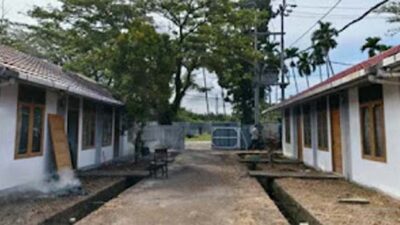 Kondisi rusus di Koto Tangah, Kota Padang.