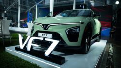 Modal dan Strategi VinFast VF7 Panaskan Segmen SUV Listrik.