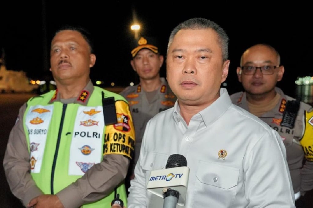 Menhub Dudy Purwagandhi memproyeksi 2,9 juta kendaraan akan meninggalkan Jakarta selama libur Natatru.