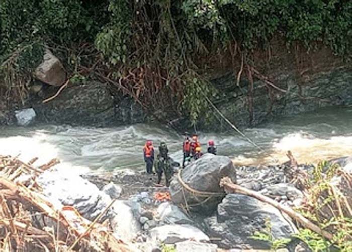 Hari ke-7 Pencarian Korban Banjir Bandang Jembatan Kembar.