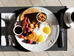 Pilihan Makanan Pagi yang Terbukti Mendukung Mood dan Mengurangi Cemas