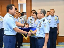 Marsda TNI Mohammad Nurdin Hadiri Penyerahan Jabatan Koorsahli Kasau