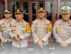 Libur Nataru, Kapolda Jabar Pantau Langsung Arus Kendaraan di Rest Area KM 57 Karawang