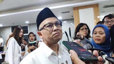 Wamendikdasmen Atip Latipulhayat.