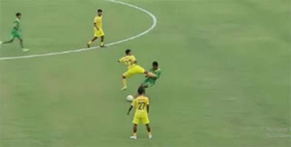 Hilmi Gimnastiar dihukum seumur hidup usai tendangan kungfu di Liga 4.