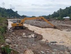 Wali Kota Fadly Tegaskan Larangan Bangun di Zona Merah