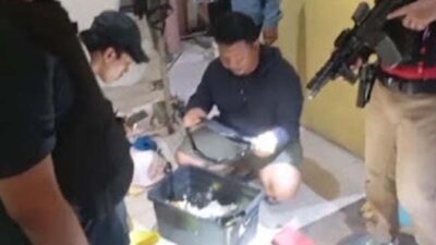 Polda Metro Jaya membongkar pabrik rumahan perakitan senpi ilegal