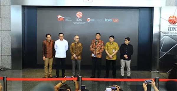 Ketua Dewan Komisioner dan Pengawas Pasar Modal OJK Mengundurkan Diri