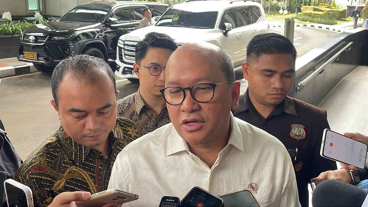 Danantara Indonesia membuka peluang untuk menjadi pemegang saham Bursa Efek Indonesia (BEI).