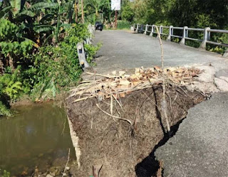Kondisi kerusakan jembatan sawah rawang nagari campago Barat.