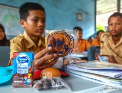 Selain Sehatkan Anak, MBG Dinilai Mampu Gerakkan Ekonomi Lokal