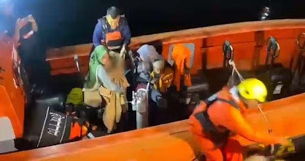 Tim SAR gabungan evakuasi balita sesak napas