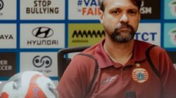 Pelatih Persija Jakarta, Mauricio Souza.