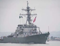 Trump Kirim Kapal Perang ke Kawasan Iran, Buka Peluang Dialog