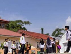 Relokasi Sekolah dan Pesantren di Tanah Datar Jadi Prioritas Pasca Banjir Bandang