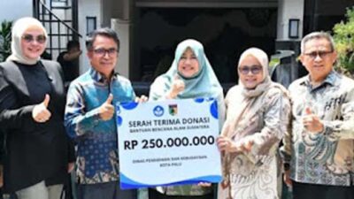 Pemerintah Kota Palu, Sulawesi Tengah memberikan donasi bantuan kemanusiaan.