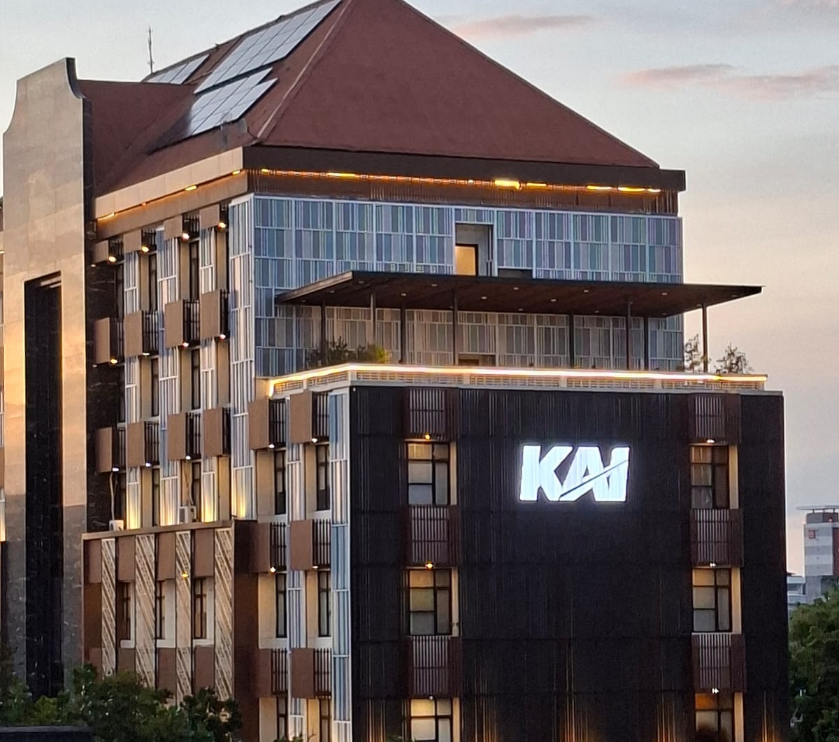 KAI Commuter memperpanjang layanan Commuter Line Bandung Raya hingga Stasiun Cicalengka mulai 1 Februari 2026.