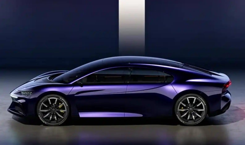 Prototipe hypercar listrik asal China Kosmera curi perhatian CES 2025 diklaim memiliki tenaga buas hingga 1.903 tenaga kuda.