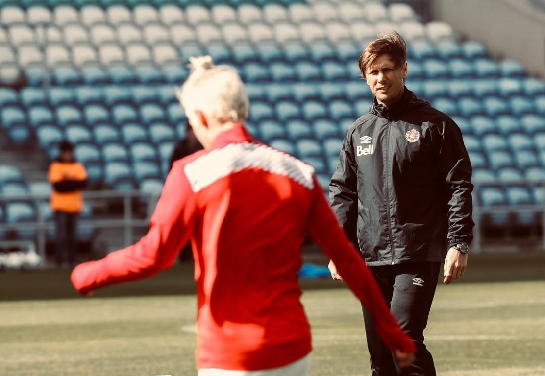 Simak profil dan jejak karier mentereng Cesar Meylan yang akan jadi asisten John Herdman di Timnas Indonesia.