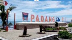 Kawasan pantai Padang