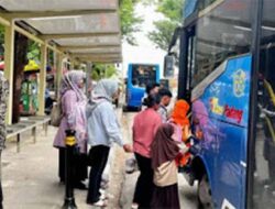 Halte Modern dengan Charger dan CCTV Siap Layani Koridor 2 & 3