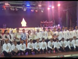 Disbudpar Provinsi Jawa Barat Beri Penghargaan Kepada Lingkung Seni Wayang Golek Putra Giriharja