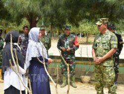 Wakasal Dampingi Wakil Panglima TNI Tinjau Satgas Bencana dan Latsitardanus di Aceh Tamiang