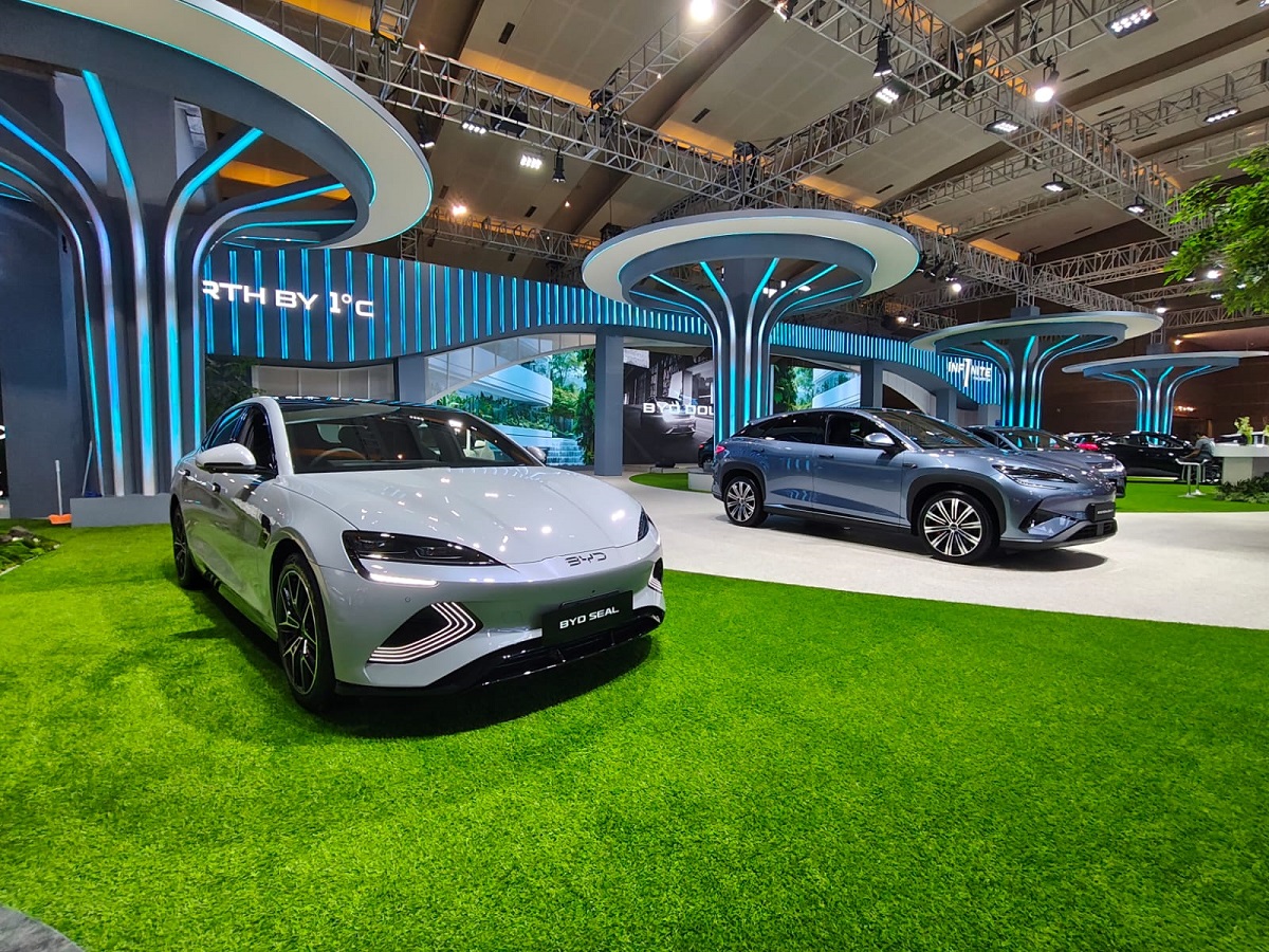 Intip Platform Baru BYD di IIMS 2026, Punya 4 Motor Listrik.