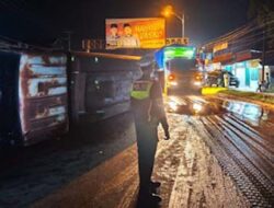 Pengemudi Truk CPO Terluka Akibat Kecelakaan di Solok