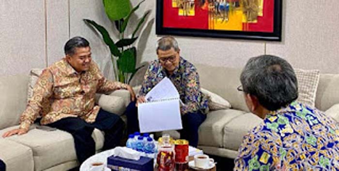 Bupati Agam, Benni Warlis, melakukan kunjungan.