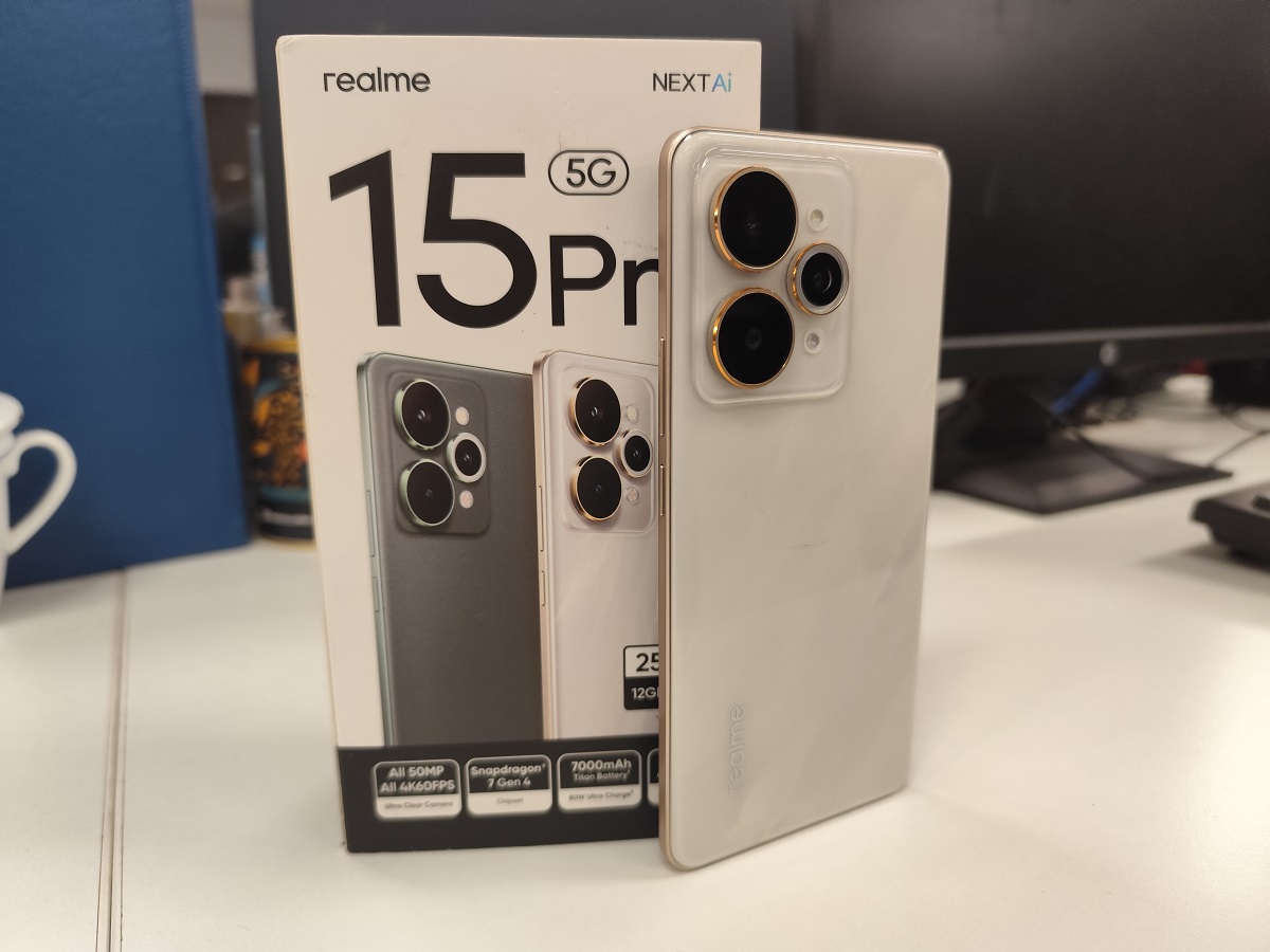 realme 15 Pro 5G.