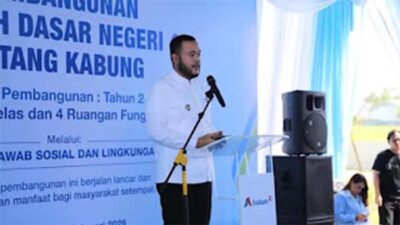 Wali Kota Padang, Fadly Amran.