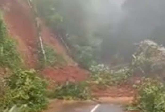 Hujan dengan intensitas tinggi sejak Kamis malam hingga Jumat (27/2/2026) memicu longsor.