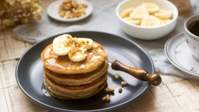 Pancake Tetap Lezat Tanpa Sirup Jagung, Coba 5 Alternatif Alami Ini