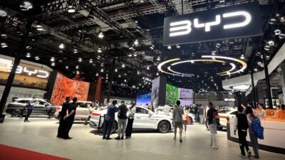 Permintaan Mobil Turun, Produsen di China Andalkan Skema Kredit Murah