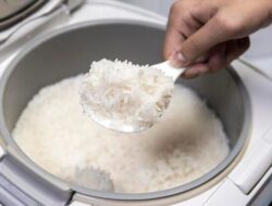 Rice Cooker Beraroma Tak Sedap? Periksa 5 Kebiasaan Ini di Dapur Anda