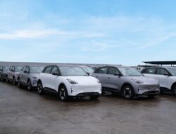 Mobil Listrik Geely EX2 Resmi Disalurkan ke Diler, Fitur Khusus untuk Jalan Indonesia