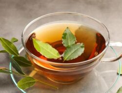 Cara Alami Mengempiskan Perut Buncit dengan Rebusan Daun Herbal